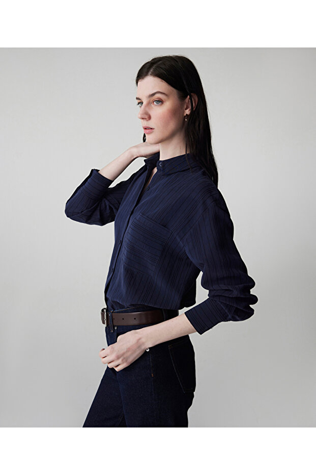 Çizgi jakarlı gömlek - 5