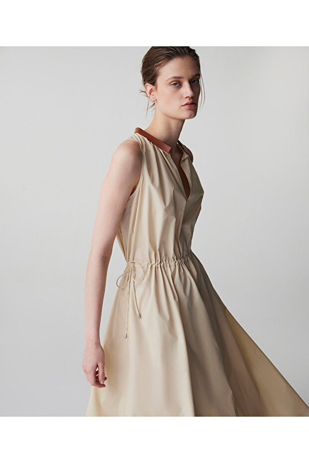 Contrast Collar Poplin Dress