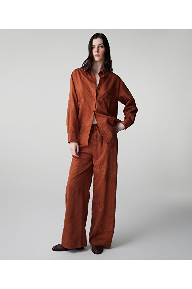 Çiçek nakışlı gömlek - 2