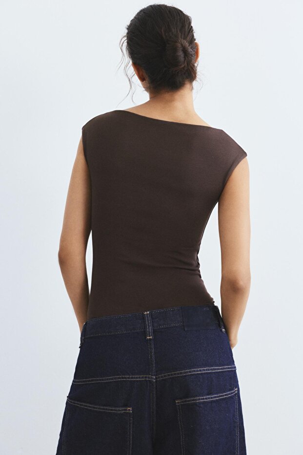 Kısa kollu body - 4