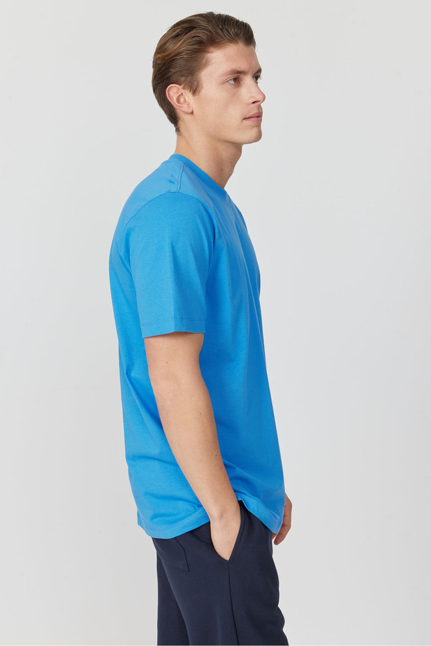 تي شيرت رجالي أساسي - 2