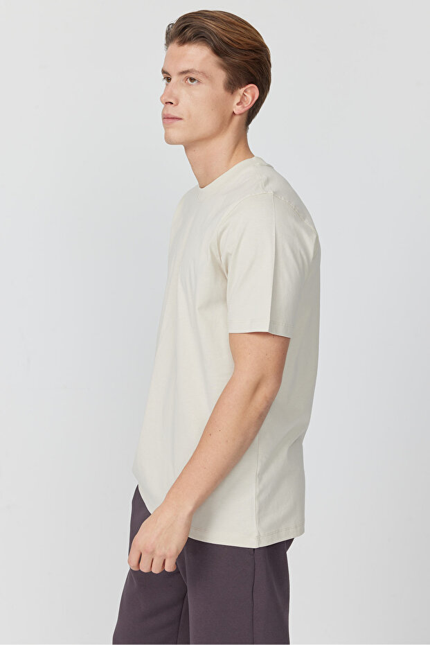 Men's Basic T-Shirt - 2