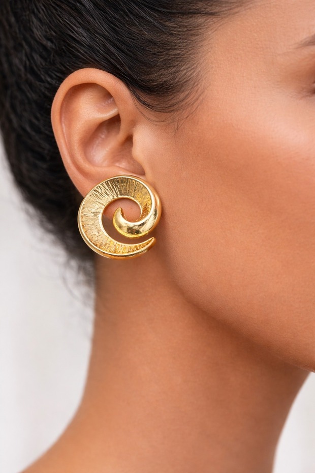 أقراط أوربت الذهبية على شكل مسمار - 1