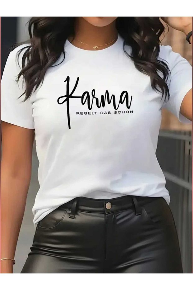 Patterned Women's T-Shirt, Casual Graphic T-Shirt