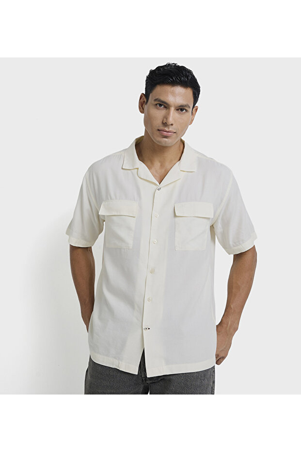 BenSherman White Solid Men Casual Shirts