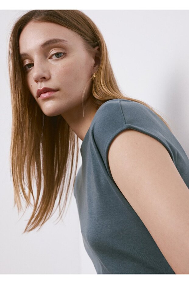 Drape detaylı midi elbise - 6