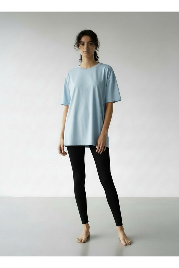 Shiny Recovery High-Waisted Women's Leggings and 100% Cotton Oversized Women's T-Shirt/Tshirt in One