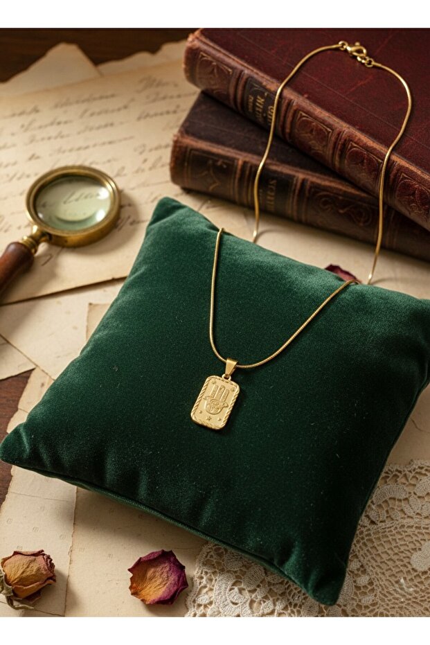 Fatma'nın Eli Kolye - 4