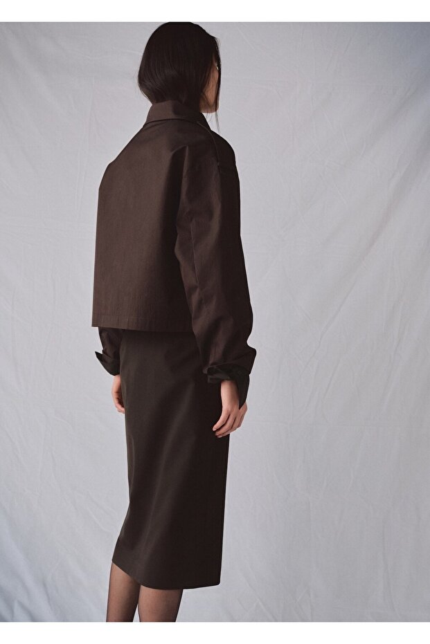 Çift düğmeli kısa trençkot - 4