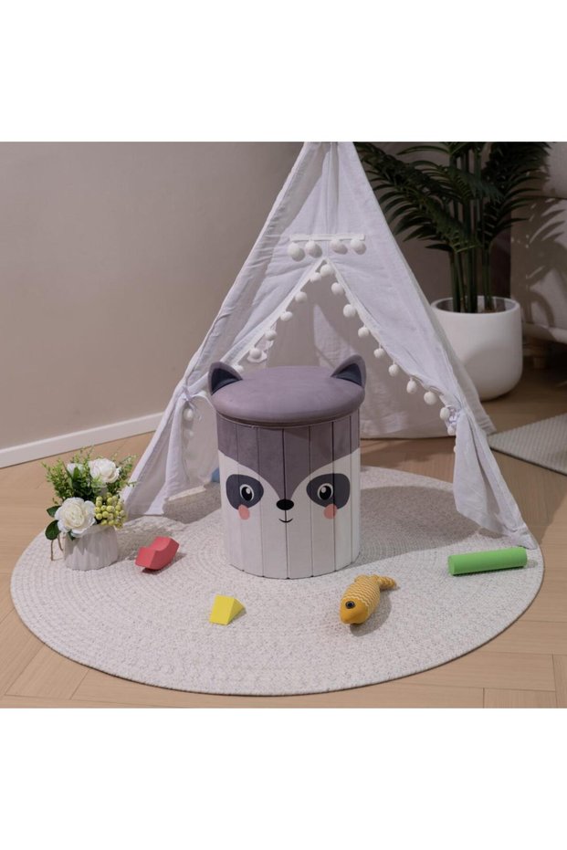 Panda figurine stool for children