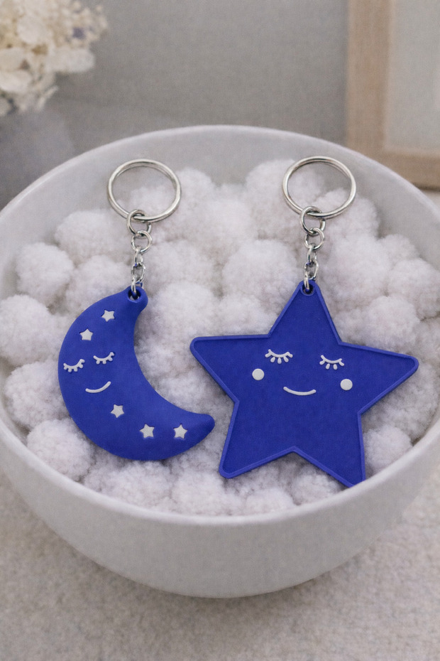 2-Piece Sleepy Moon & Star Keychain Set – Adorable Dreamy Bag and Key Accessory