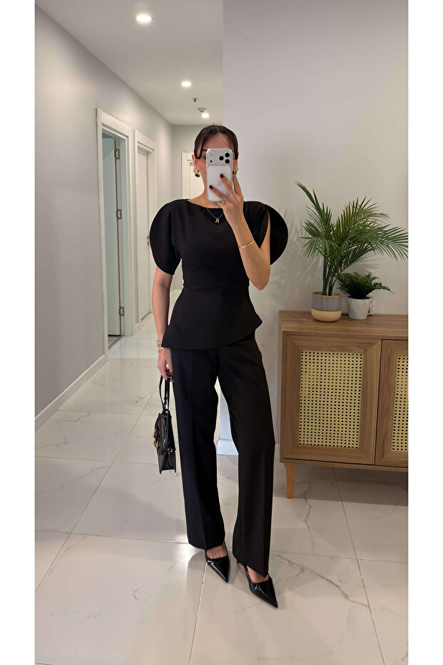 طقم بنطلون وبلوزة سوداء من نودوير - 1