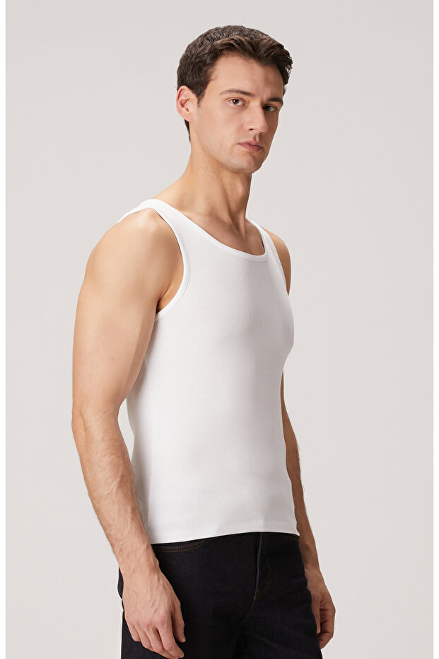 Beyaz Fitilli Atlet - 4