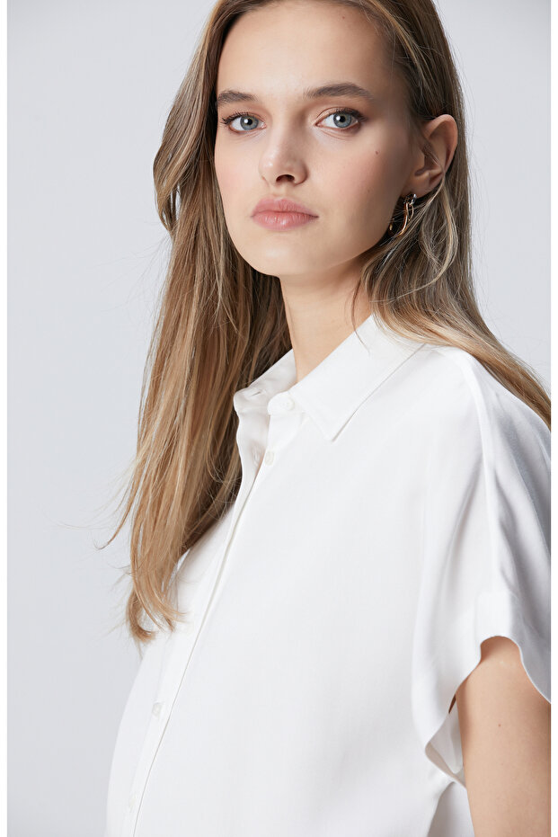 Kırık Beyaz Basic Gömlek - 2