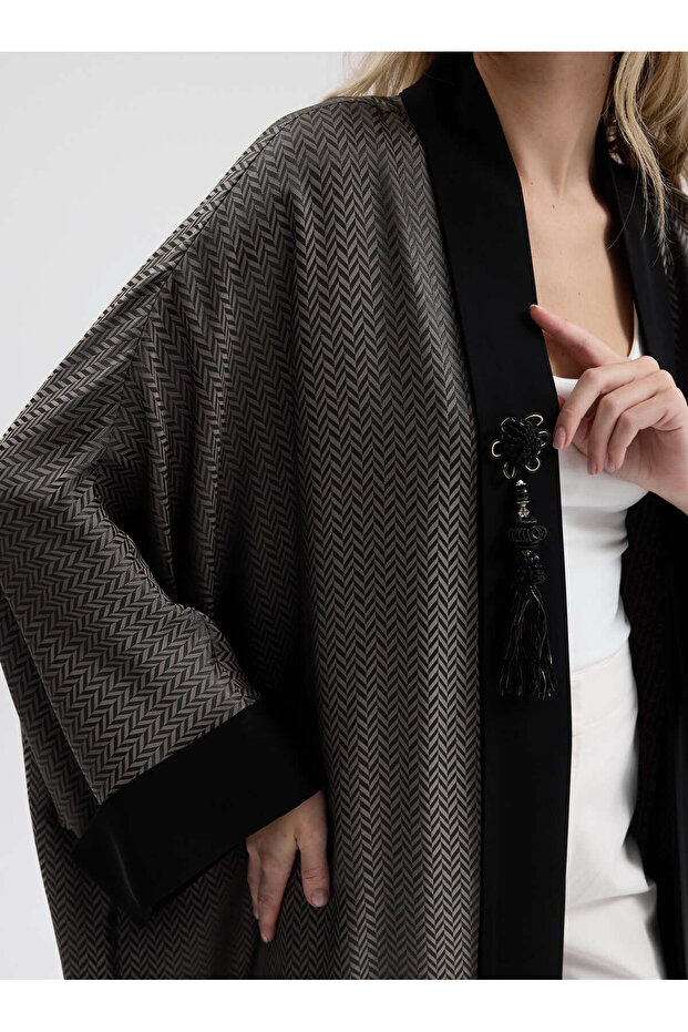 عباية بنمط زجزاج أخضر - 4