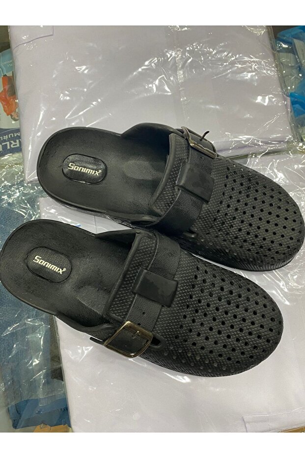 Black Women's Slippers