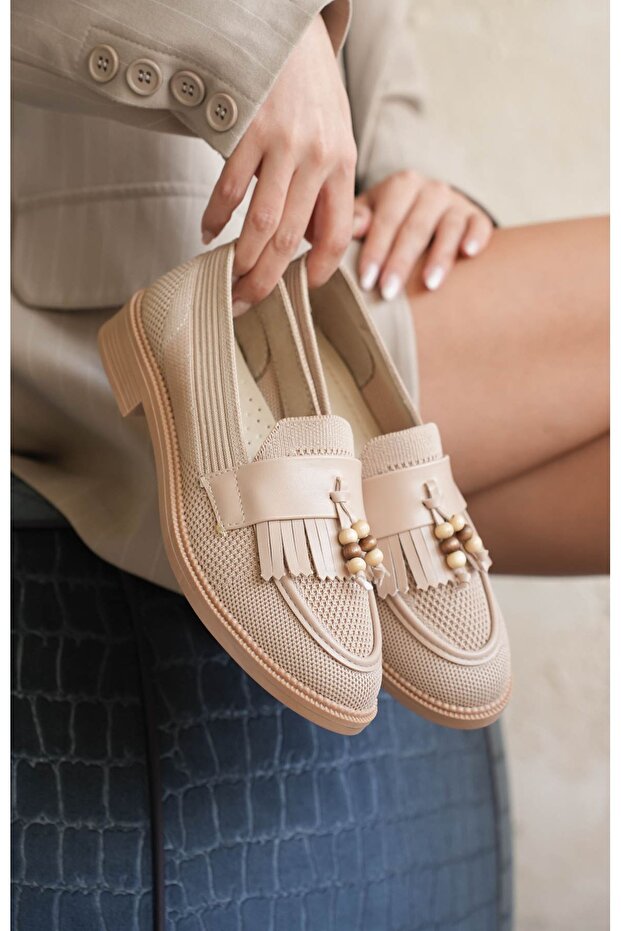 Women's Ojox Tasseled Loafer - Nude