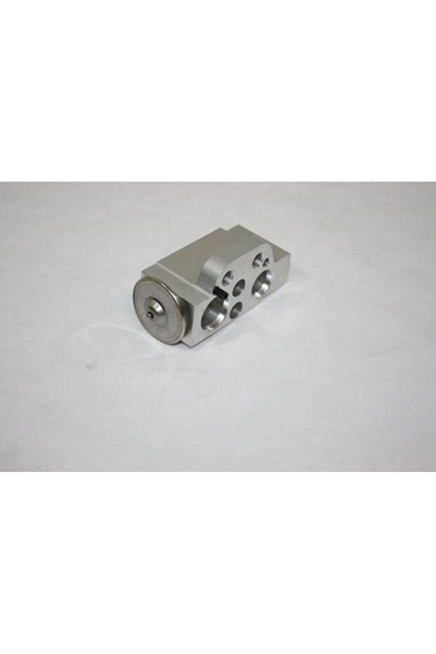 Passat AC valve - 1