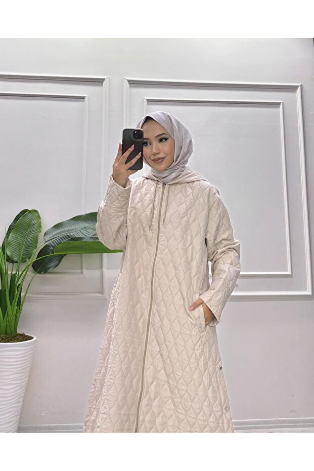 YANDAN DÜĞMELİ KAPİTONE KAP - 1