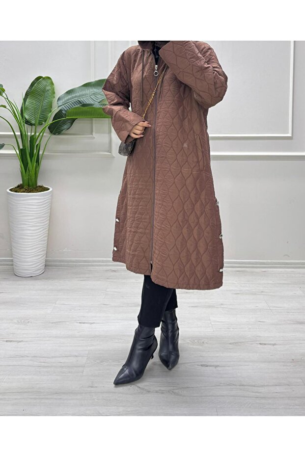 YANDAN DÜĞMELİ KAPİTONE KAP - 3