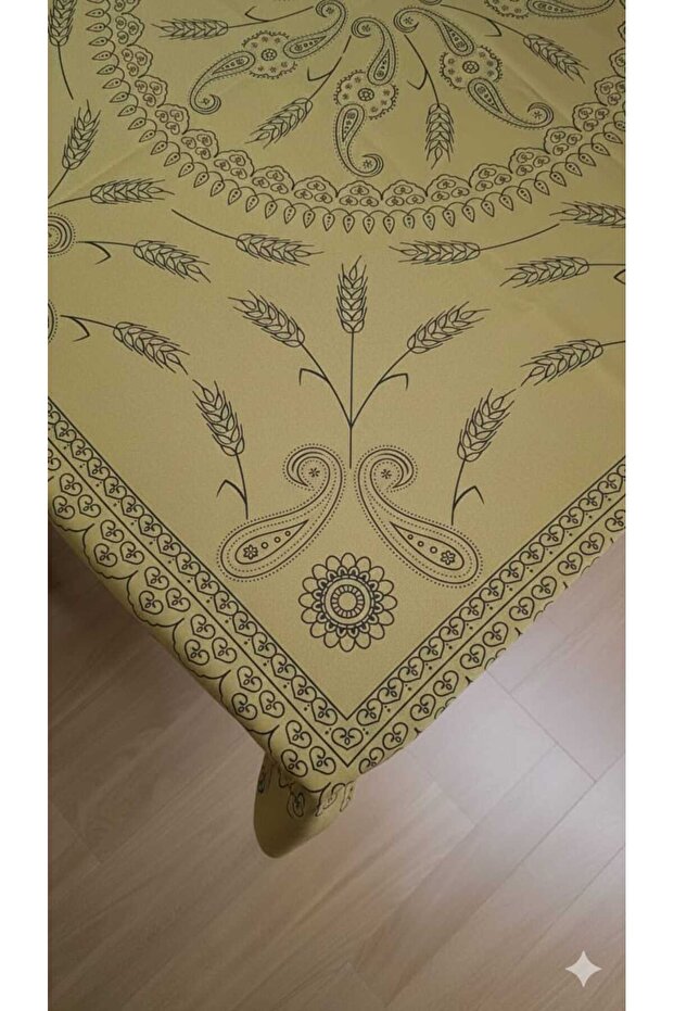 مفرش طاولة منقوش من باشاك - 1