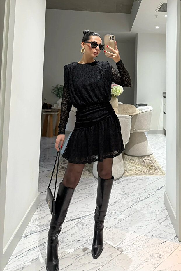 Siyah Bel Drapeli Dantelli Kısa Elbise - 1