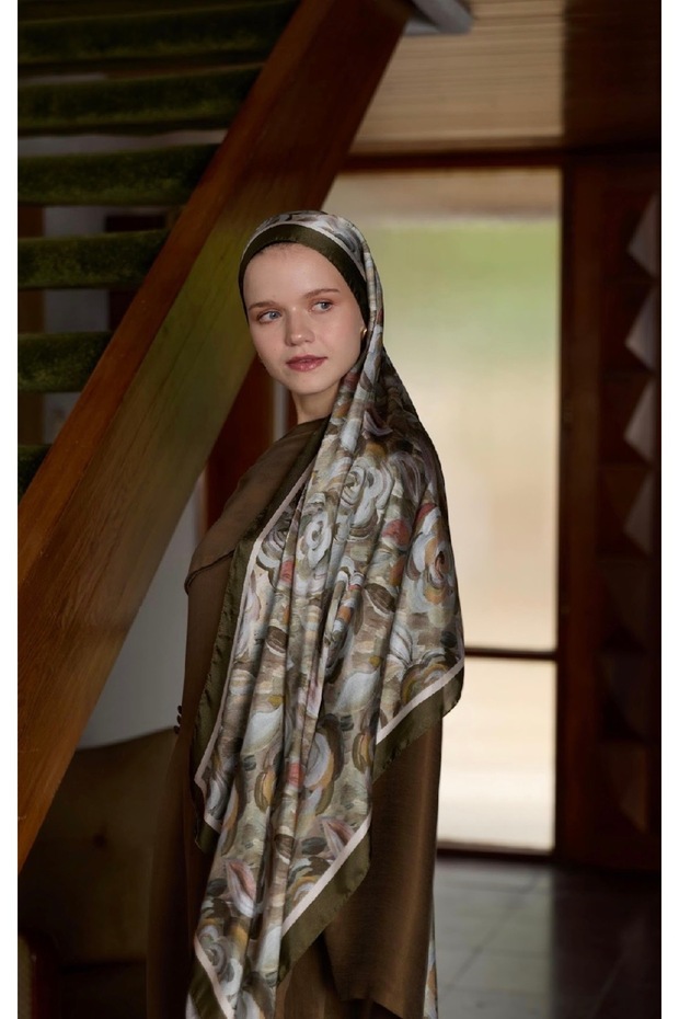 Winter Bloom Hint İpeği Şal 5014 - 2