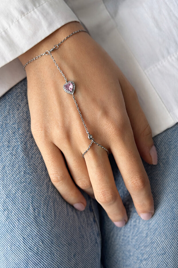 Elegant Şahmeran with Pink Heart