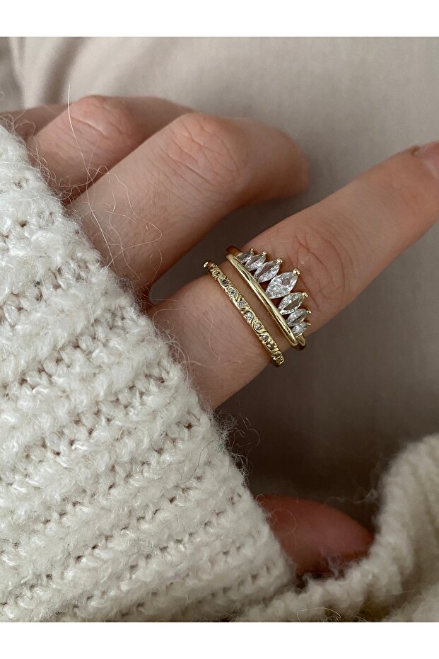 Limited Edition - Women's Ring with Stone and Bottom Adjustment
