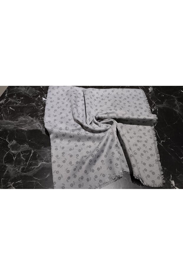 GRİ ÇİÇEKLİ EŞARP - 5