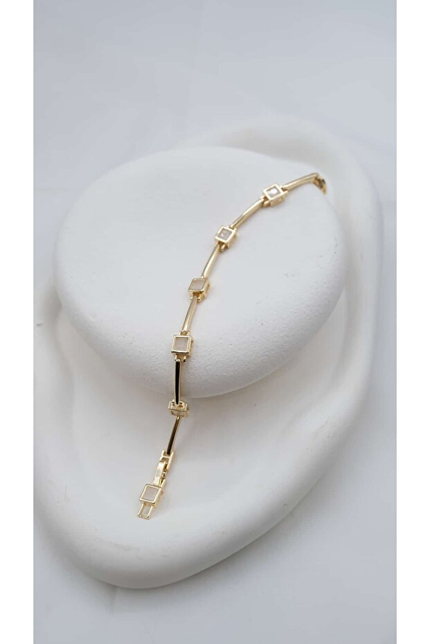 Gold Opal Stone Detailed Design Bracelet