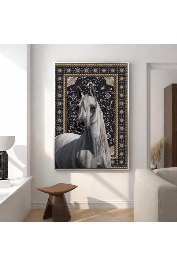 لوحة قماشية بتصميم خيل مع برواز فضي مجوف