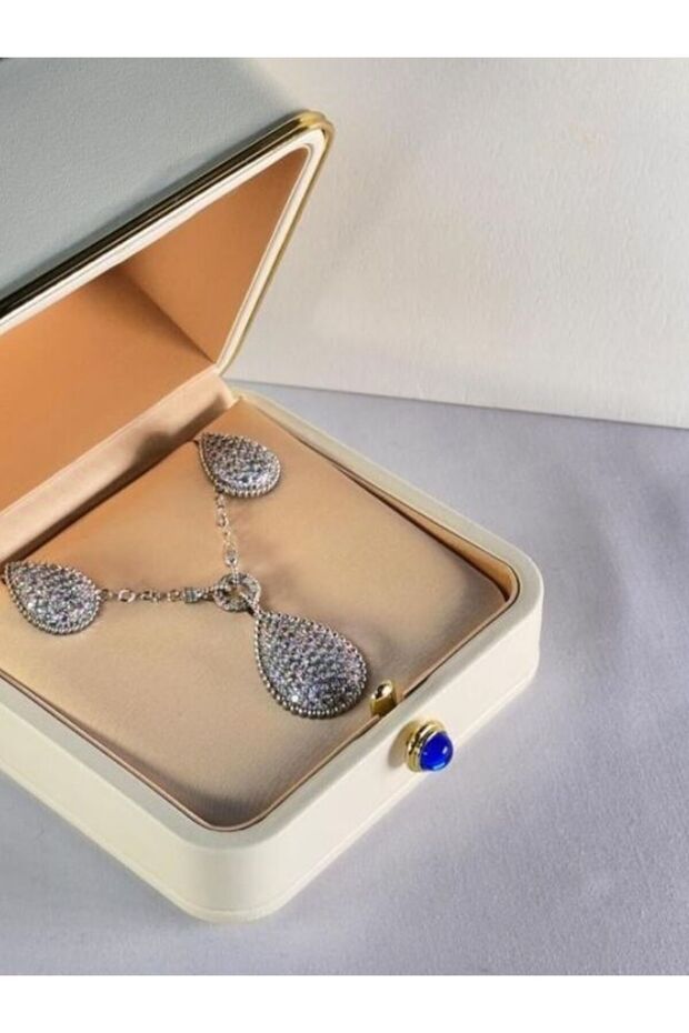 Chain with pendant - 8