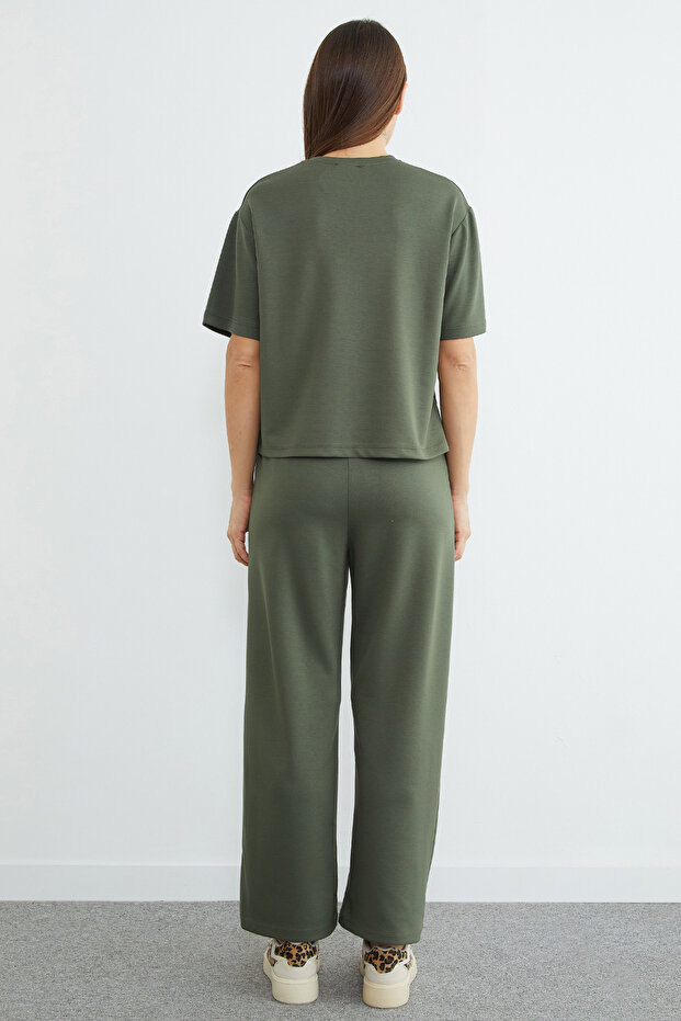 طقم مودال أساسي بأكمام قصيرة مكون من قطعتين - 7