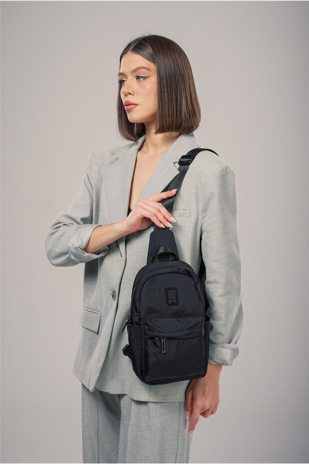 Women's 17984 Crossbody Bag