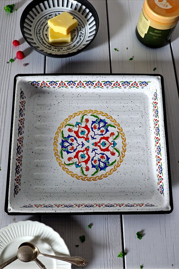 صينية فرن مستطيلة بدون طلاء مقاس 34×37 سم