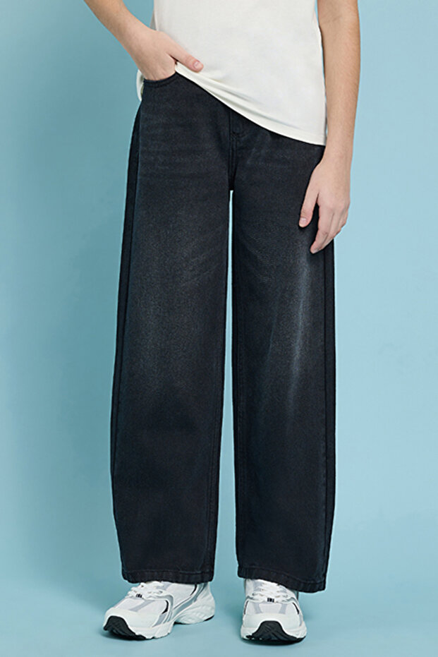 Girl's Black Faded Baggy Fit Jeans with Button Closure