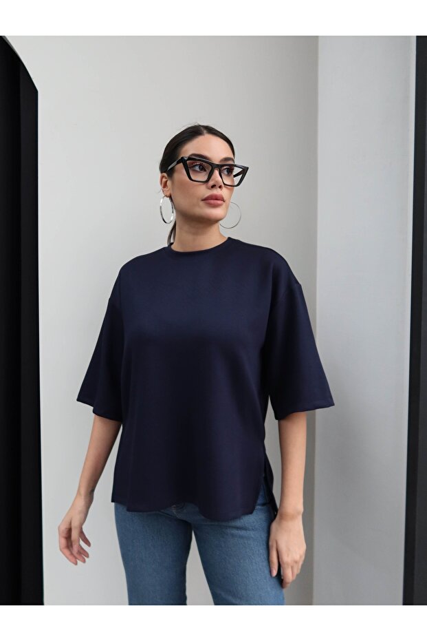 Yan Yırtmaçlı Tshirt - 3