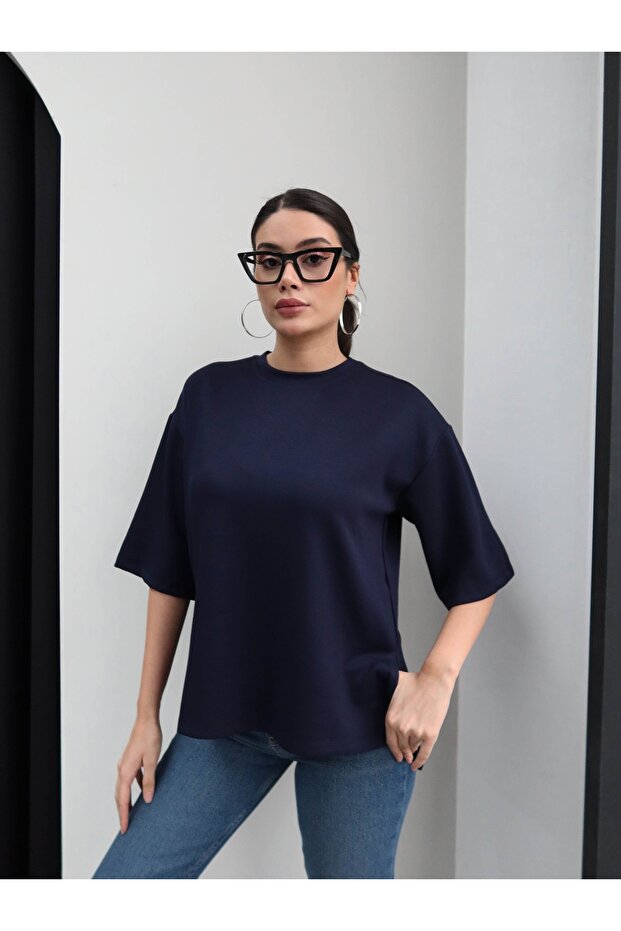 Yan Yırtmaçlı Tshirt - 1