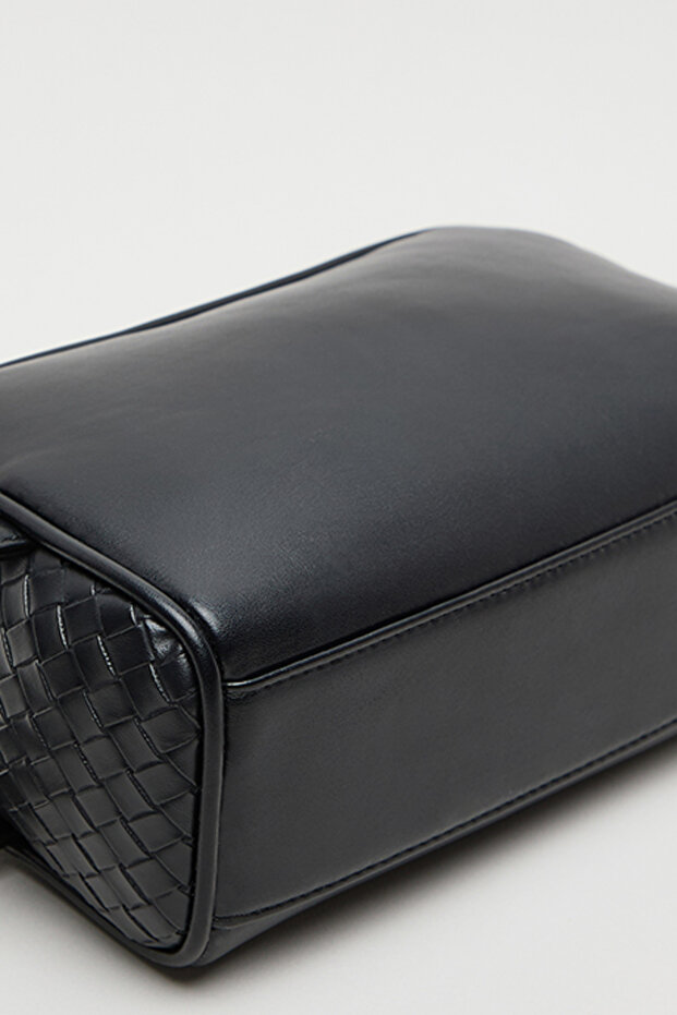 حقيبة سفر سوداء سادة للرجال - 4