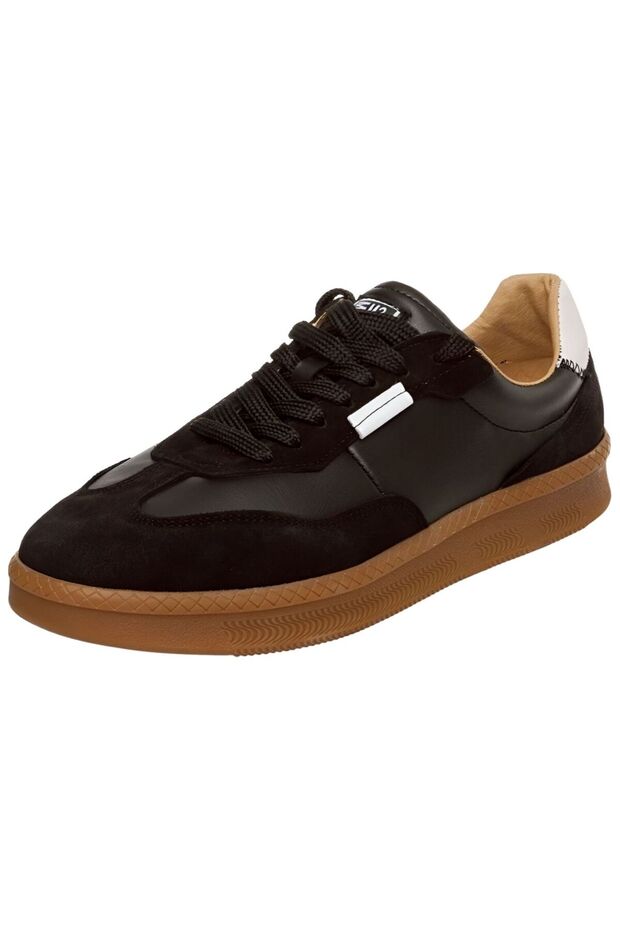 Sneaker - 1