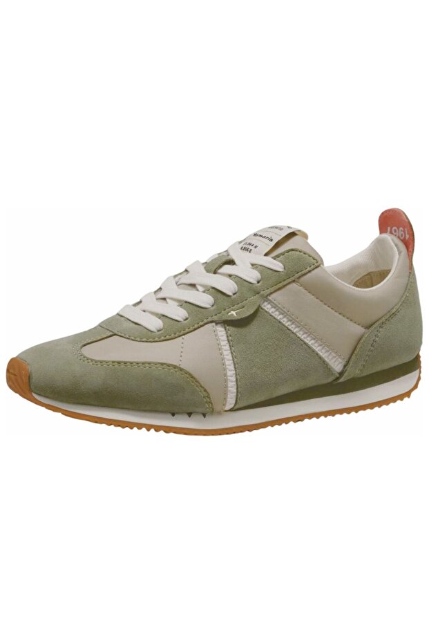 Sneaker - 1