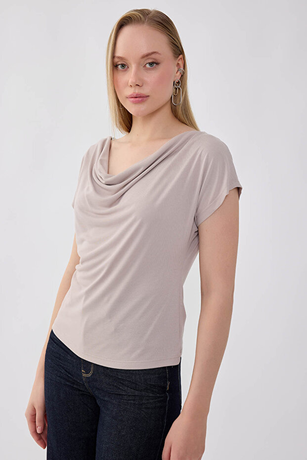 Dökümlü Degaje Yaka Bluz - 3