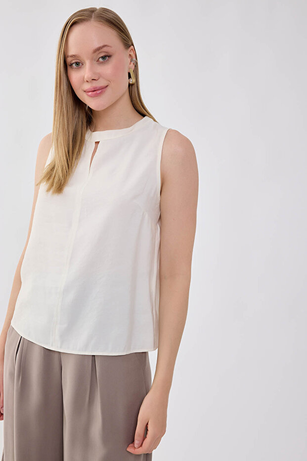 بلوزة أمامية مفصلة - 2