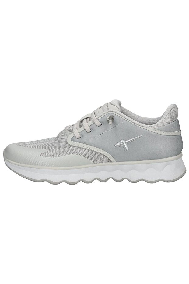Sneaker - 2