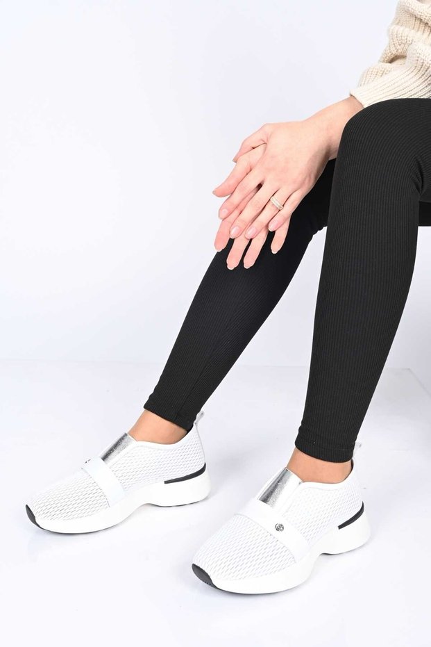 Laceless Elastic Staple Detailed Thermo Sole Genuine Leather Sneaker 338-7084 Women's Shoes