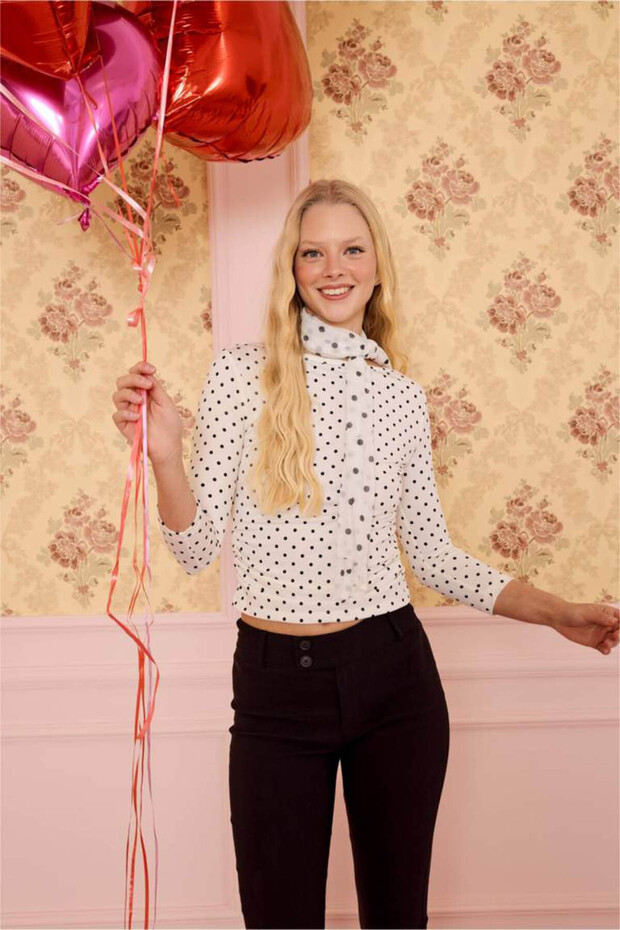 Polka Dot Fitted Boat Neck Off-White Women's Blouse G9707Ax/Wt32