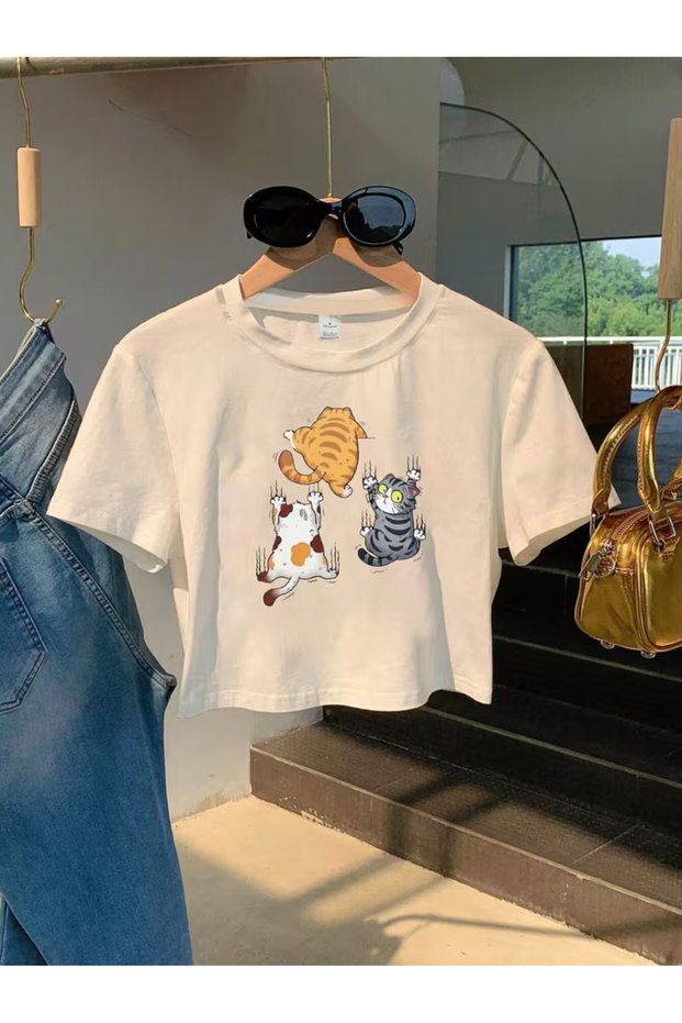 Women's Cute Cats Printed Crew Neck Baby Tee Combed Cotton Crop Tshirt