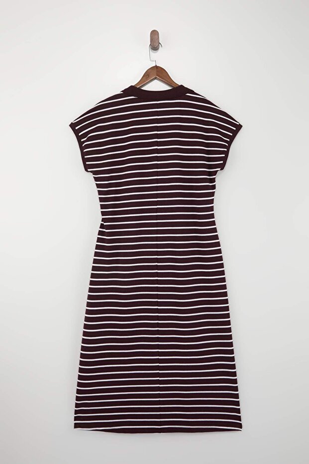 Bordo Çizgili Polo Yaka A-Line Midi Örme Büyük Beden Elbise TBBSS26AH00088 - 5