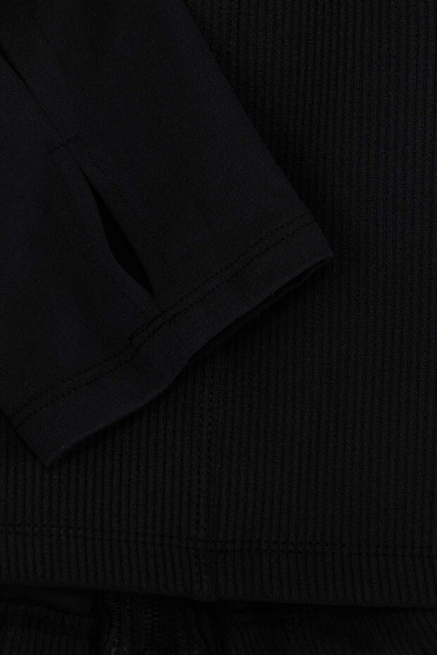 Siyah Fırçalı Soft Kumaş Baş Parmak Delikli Büyük Beden Spor Ceket/Sweatshirt TBBSS26AG00009 - 10